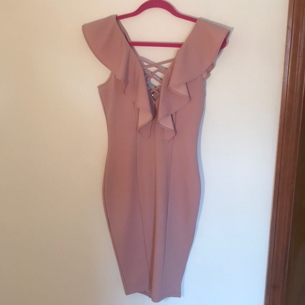 Beautiful below the knee party dress